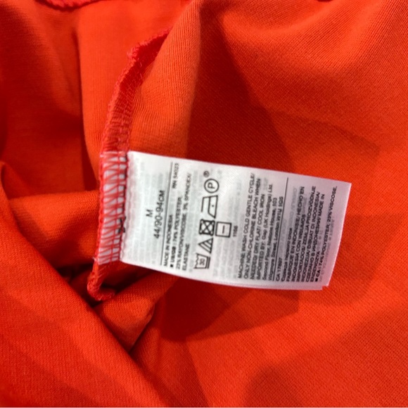 💥PRICE⬇️ BANANA REPUBLIC • Orange Scalloped Blouse • sz Med - Picture 7 of 9